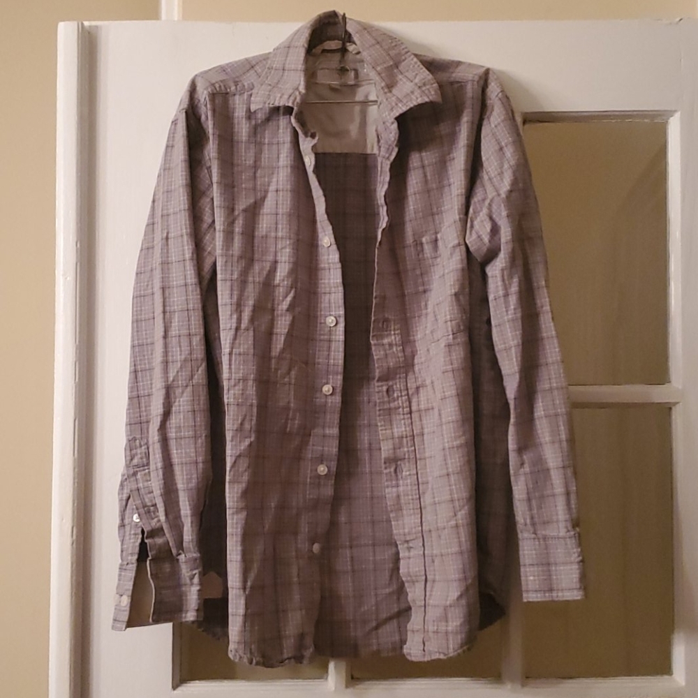 Old Navy button down plaid long sleeve shirt